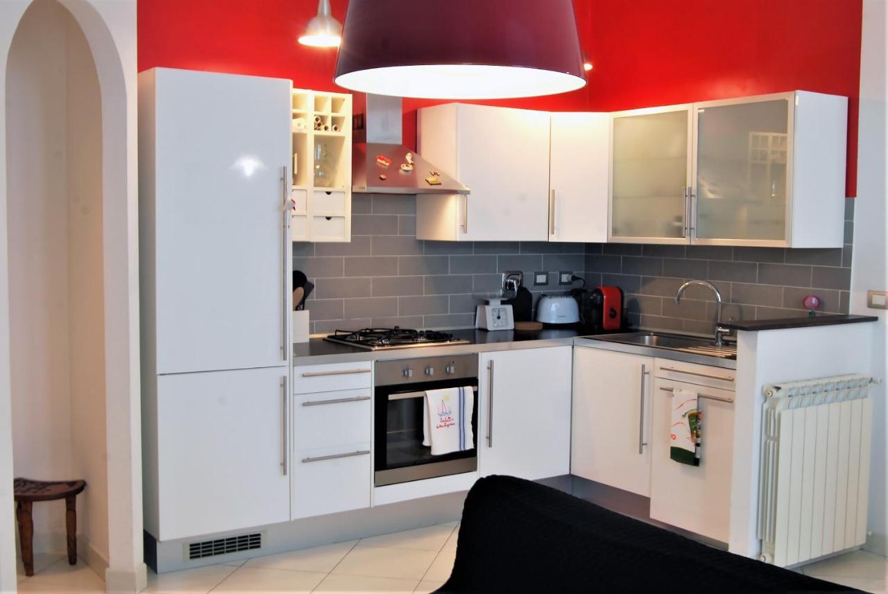 Costa Del Molo - Casa E Lavoro Apartment Vado Ligure Bagian luar foto