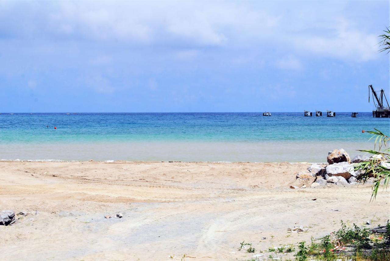 Costa Del Molo - Casa E Lavoro Apartment Vado Ligure Bagian luar foto